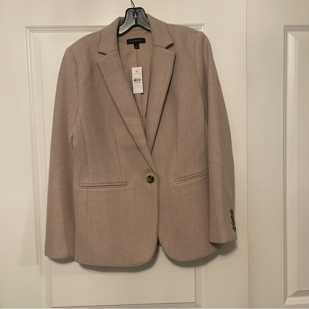 Ann Taylor Light Grey and White Blazer